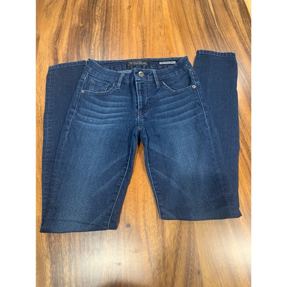 Guess 1981” Curvy Sophia skinny Jeans size26 - Picture 1 of 8